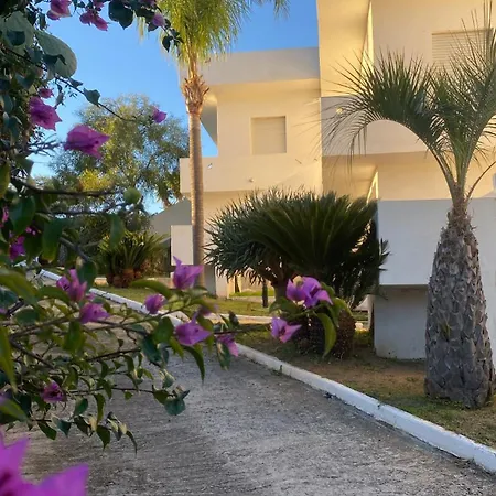 Il Giardino - Peaceful Atmosphere And Free Parking - *