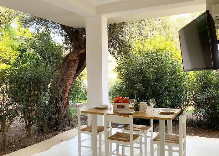 公寓 Il Giardino - Peaceful Atmosphere And Free Parking - *