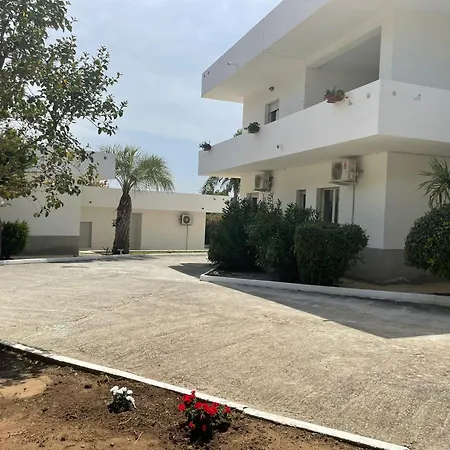 Il Giardino Apartment *